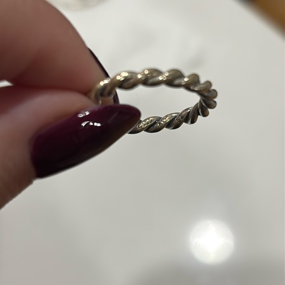Pandora twist ring - Picture 3 of 3